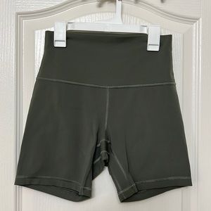 Lululemon align 6” biker shorts